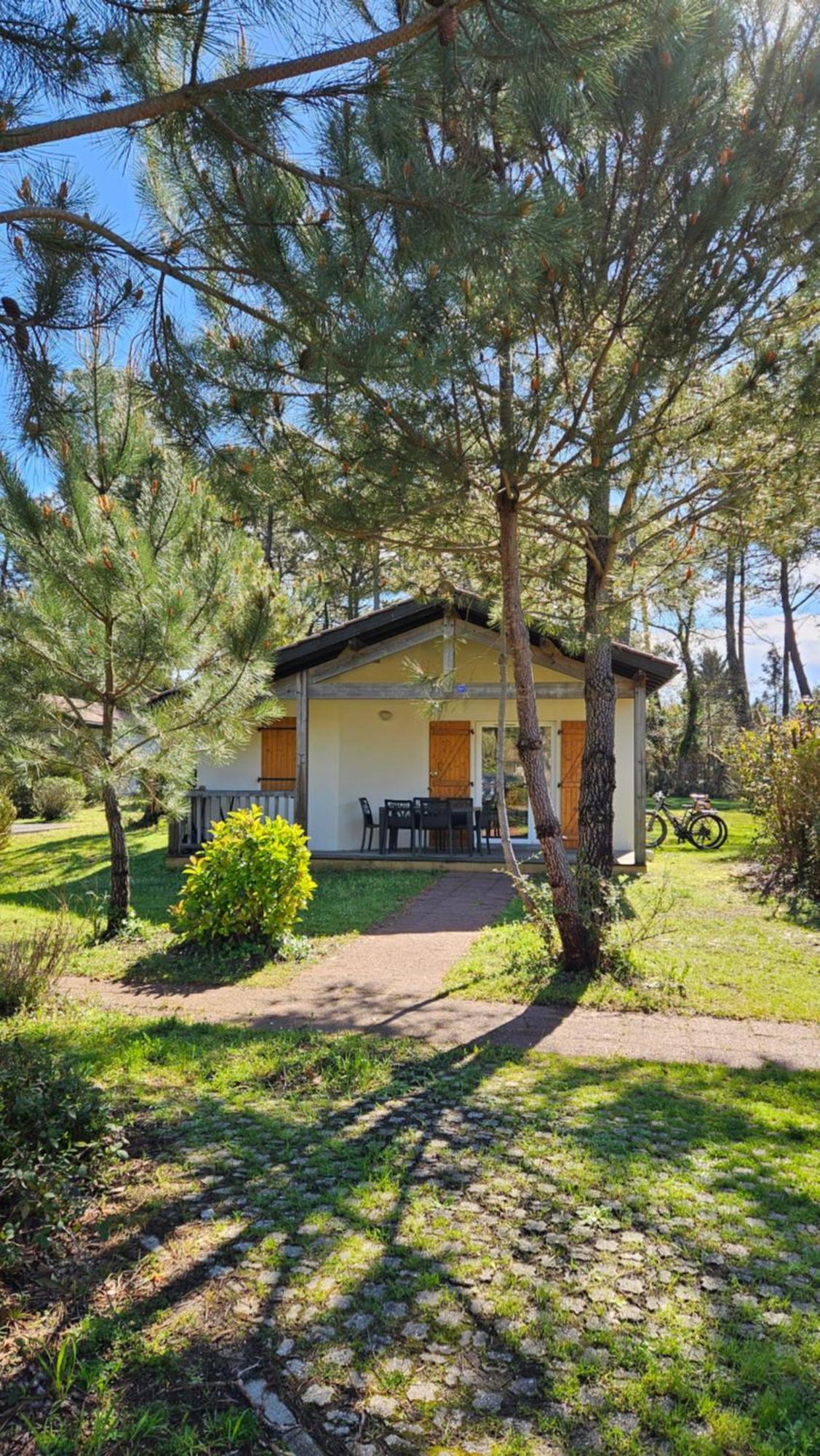 Chalet Paisible A La Plage, Piscine Et Tennis 昂德雷斯 外观 照片